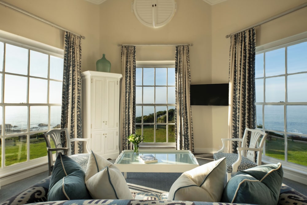 Premier Suite - Photo 4