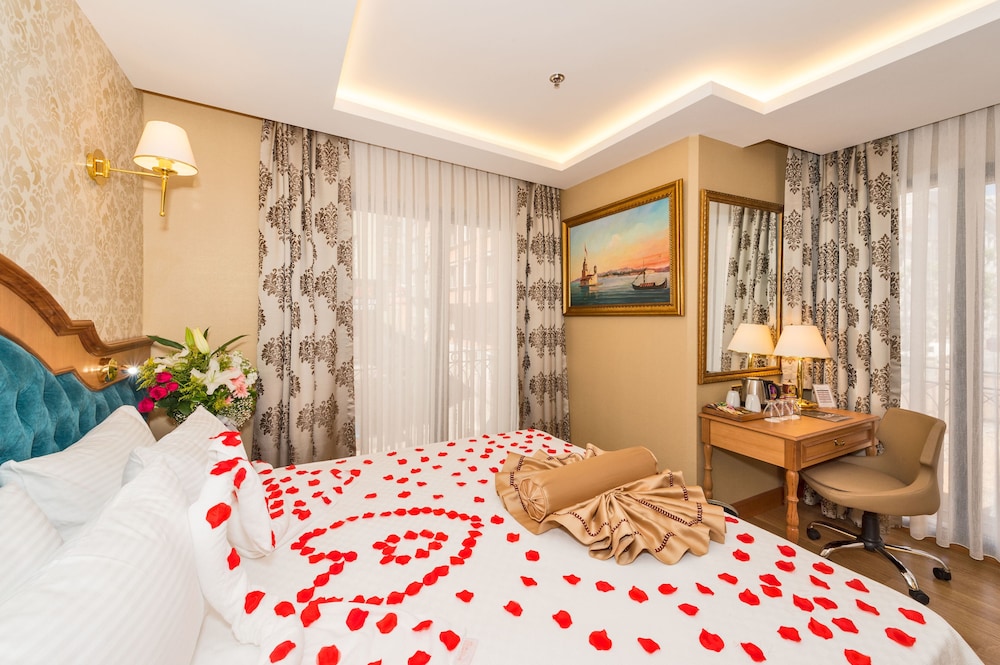 Standard Double or Twin Room photo 3