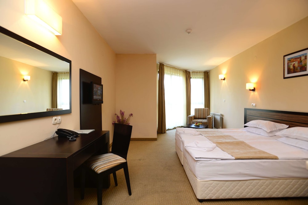 Standard Double Room, Mountain View photo 1