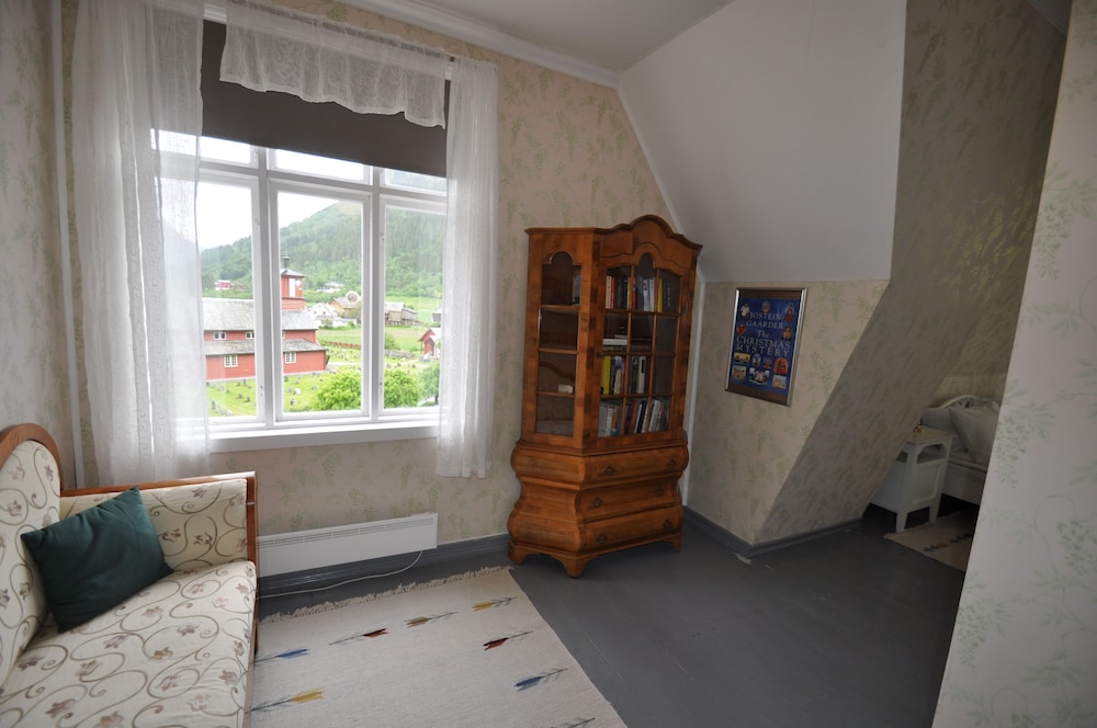 Superior Twin Room photo 2