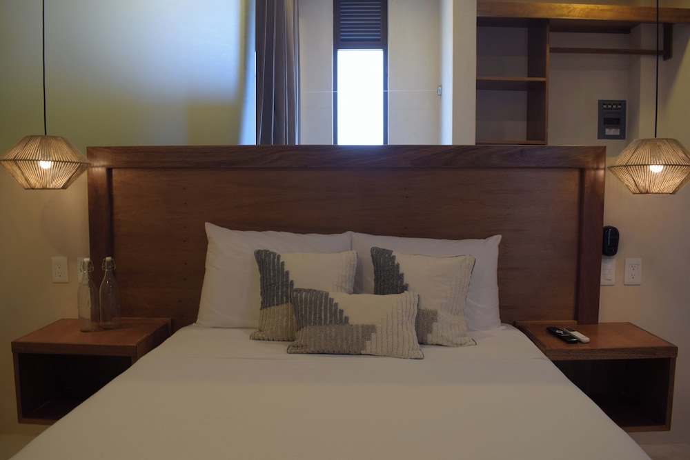 Deluxe Room, Garden View photo 2