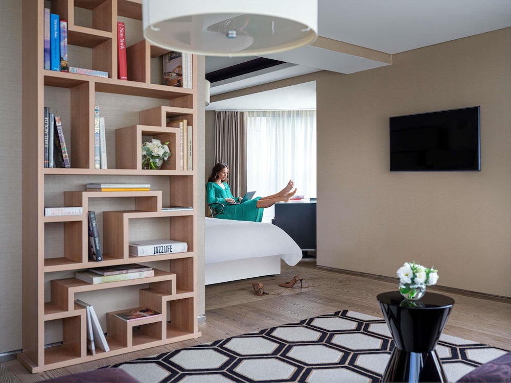 Studio, 1 Bedroom (Residence Park) thumbnail 6