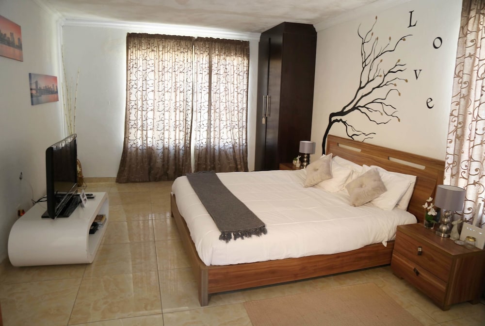 Deluxe Suite (Unit 2) photo 3