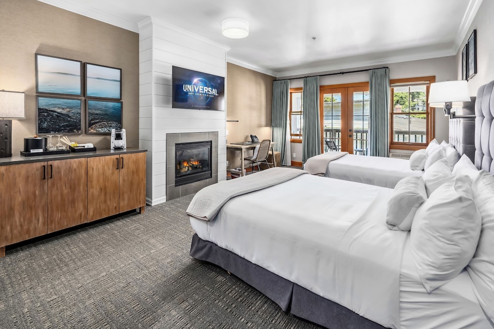Two Queen Suite - Quarryman Hall