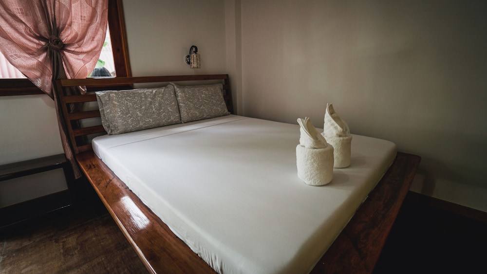 Basic Double Room
