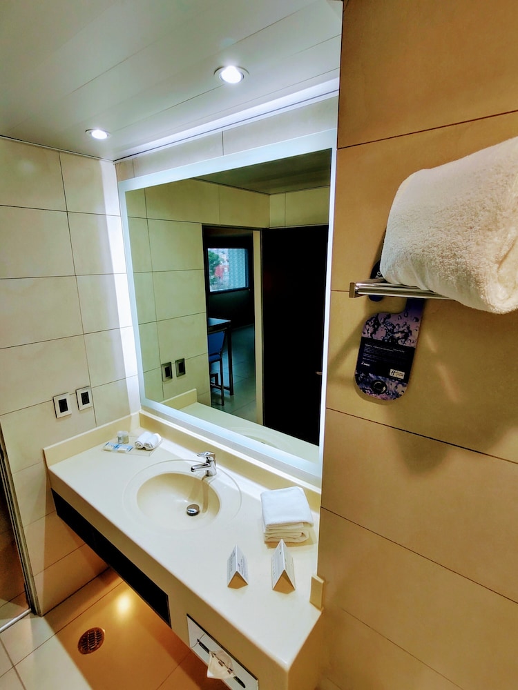Suite, 1 King Bed