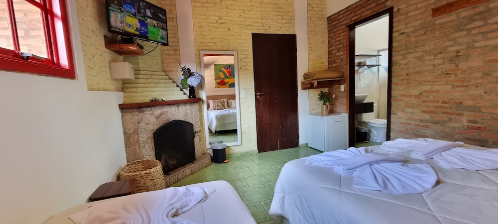 Suites De La Sierra Plus Tripla (com Lareira) photo 3
