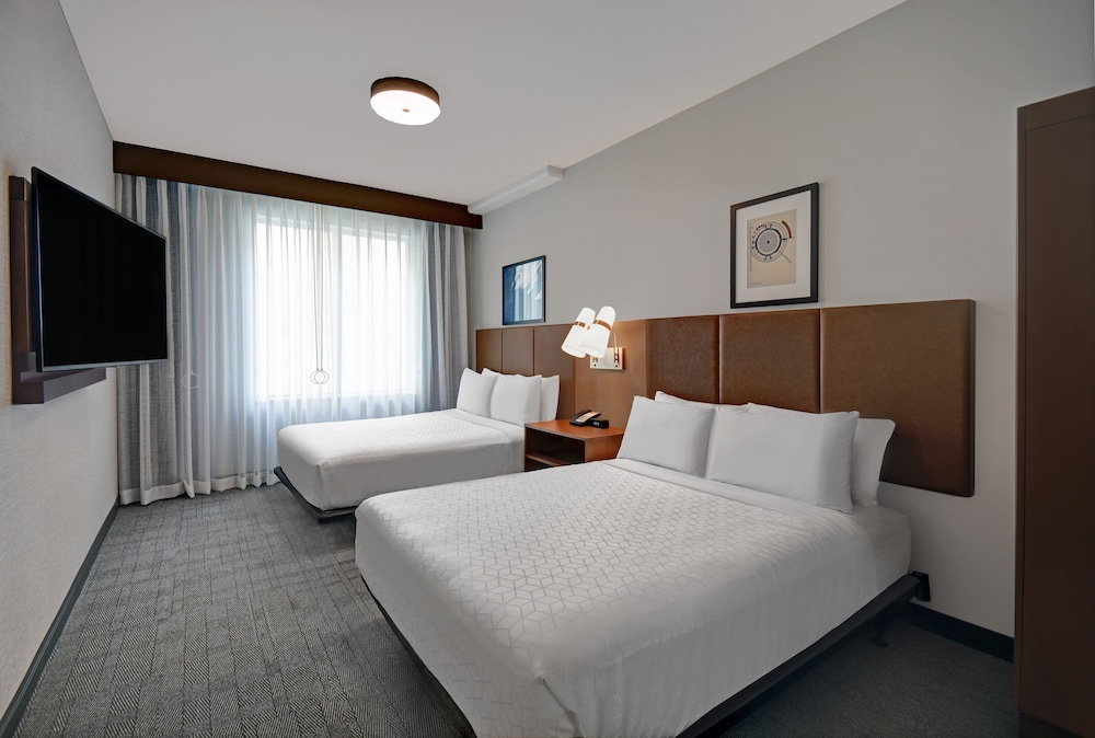 Suite, 1 Bedroom, Accessible Bathtub, Kitchen (Communications) - Photo 6