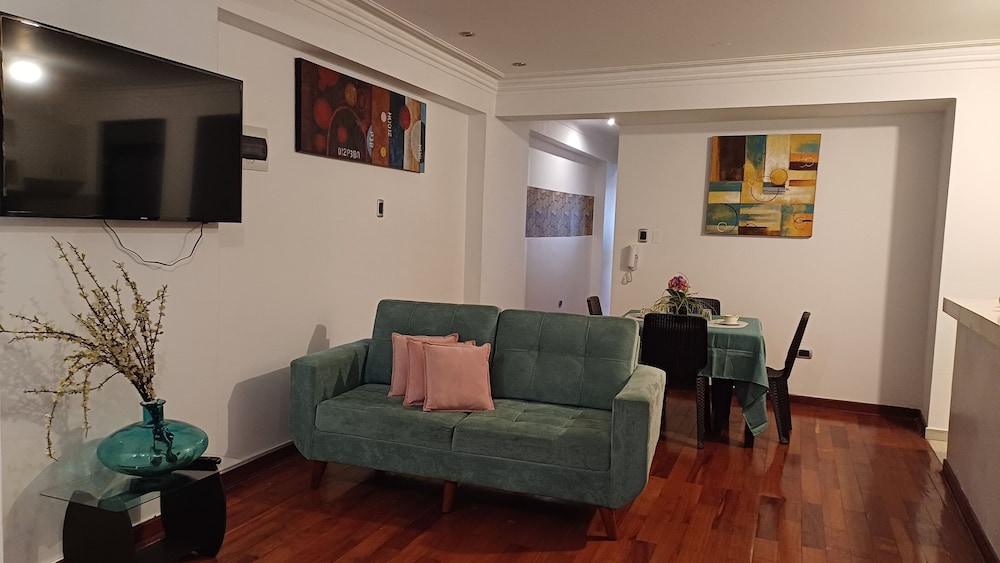 Deluxe Apartment, 3 Bedrooms photo 1