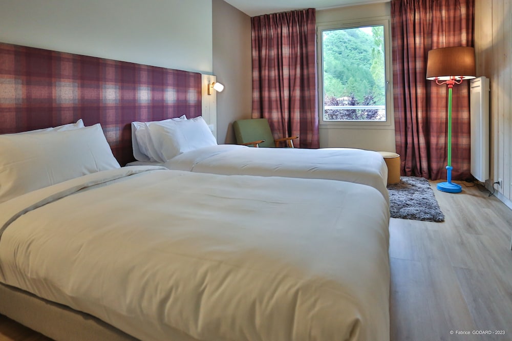 Twin room (2 beds) - Photo 11