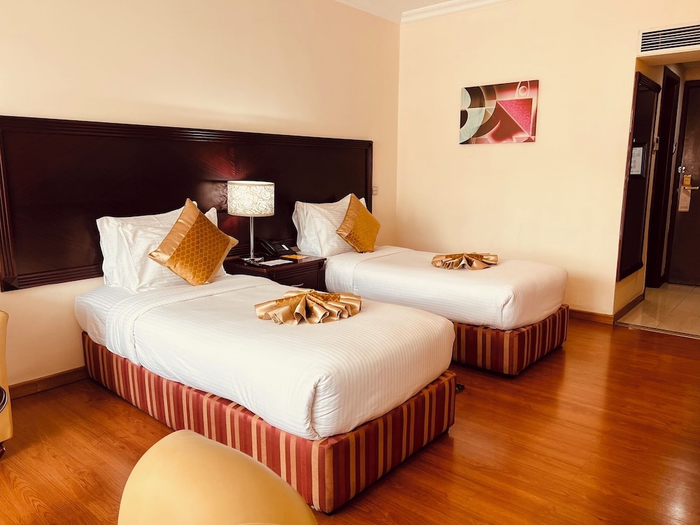 Deluxe Twin Room, 1 Bedroom - Photo 1