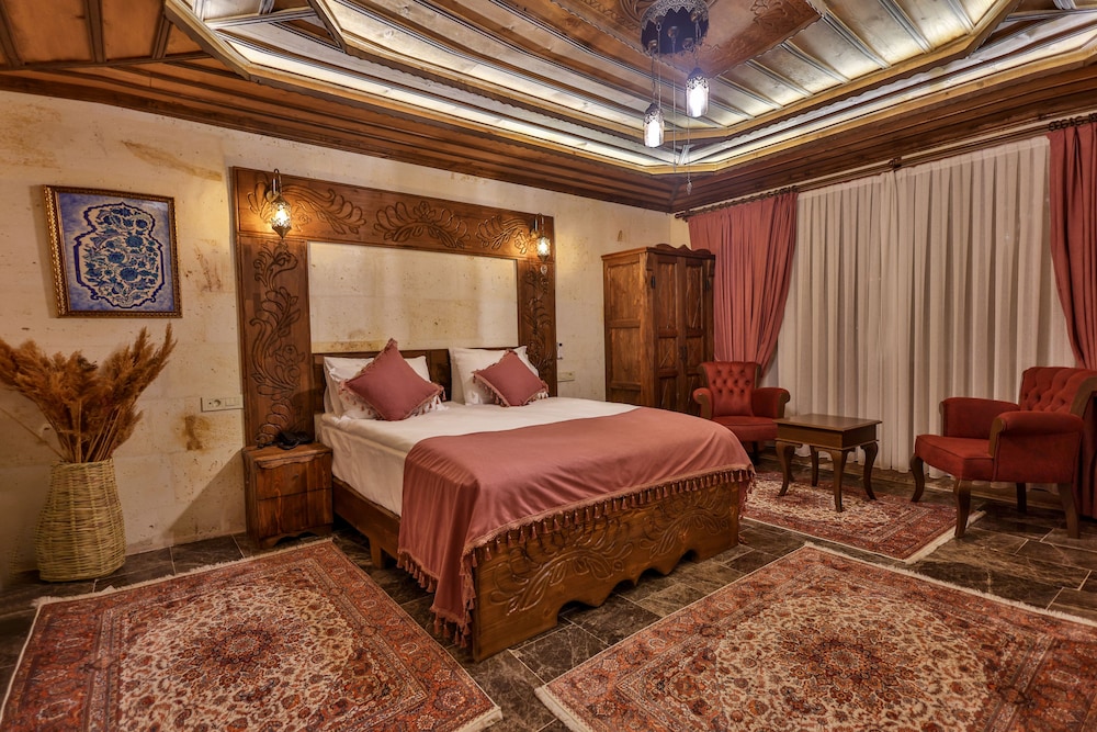 Deluxe Room (Private Garden) - Photo 12