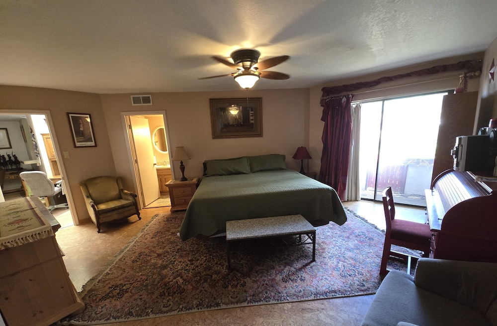 Family Apartment photo 2