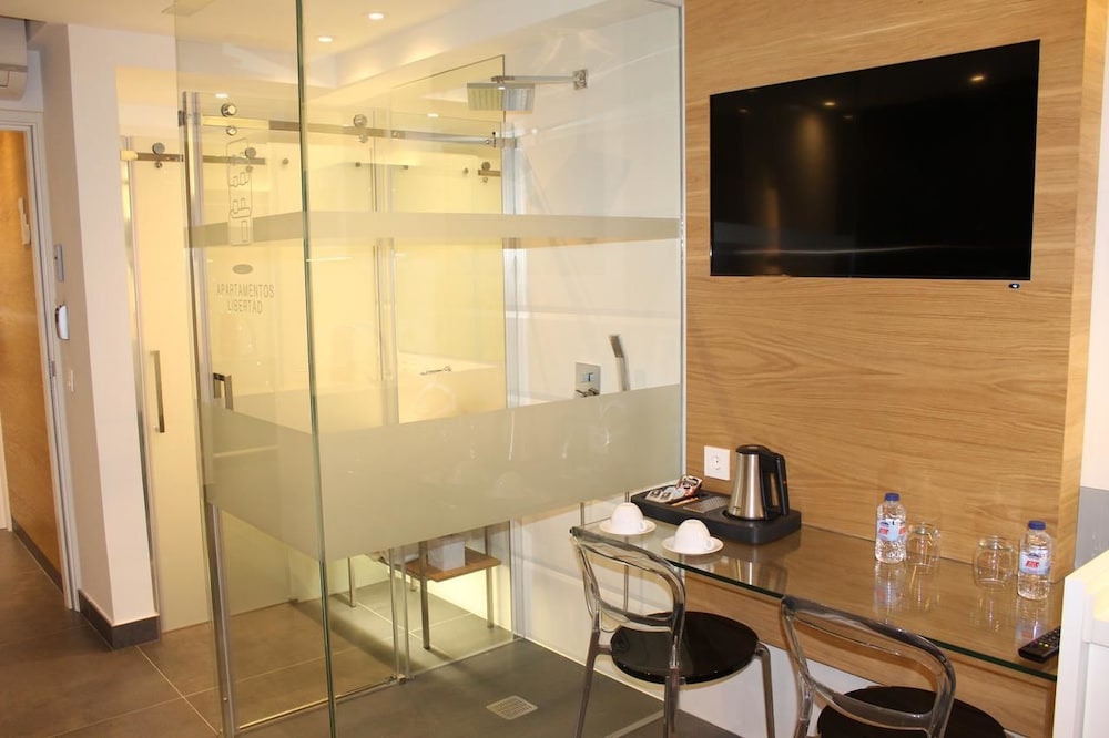 Standard Suite, 1 Double Bed photo 3