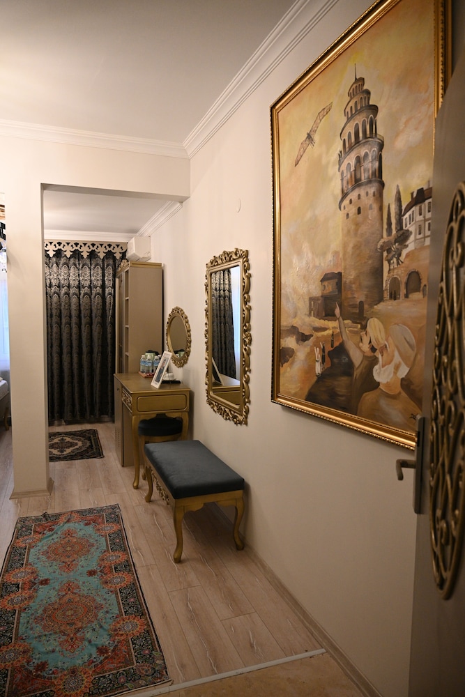 Luxury Quadruple Room photo 2