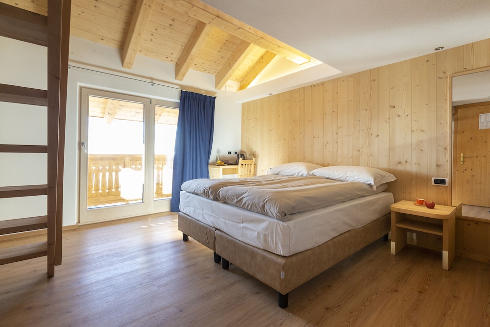 Quadruple Room photo 1