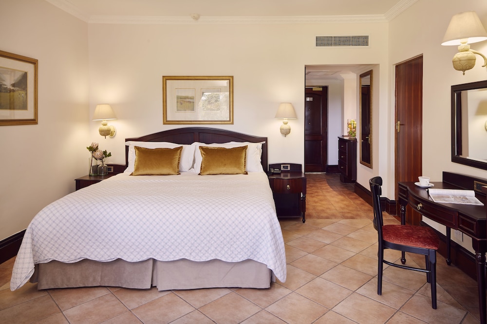Double or Twin Room, Patio, Garden View photo 1