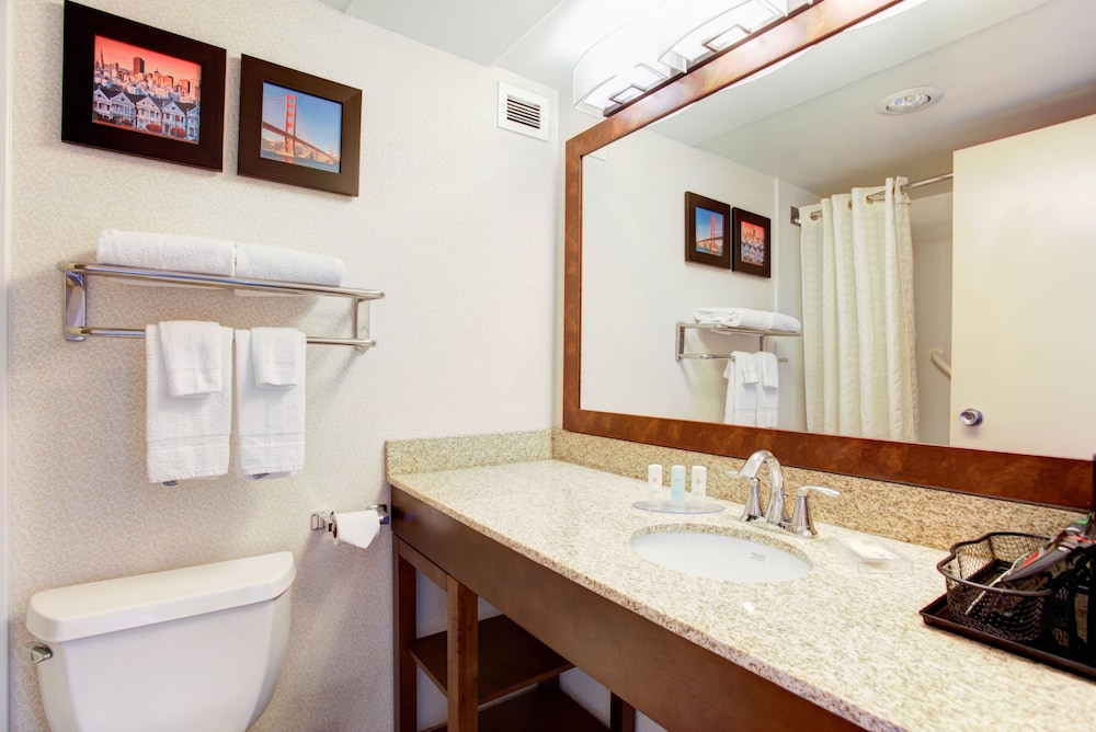 Comfort Inn By the Bay, Photo 9