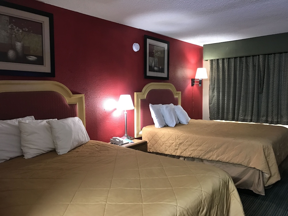 Standard Room, 2 Double Beds, Smoking photo 1