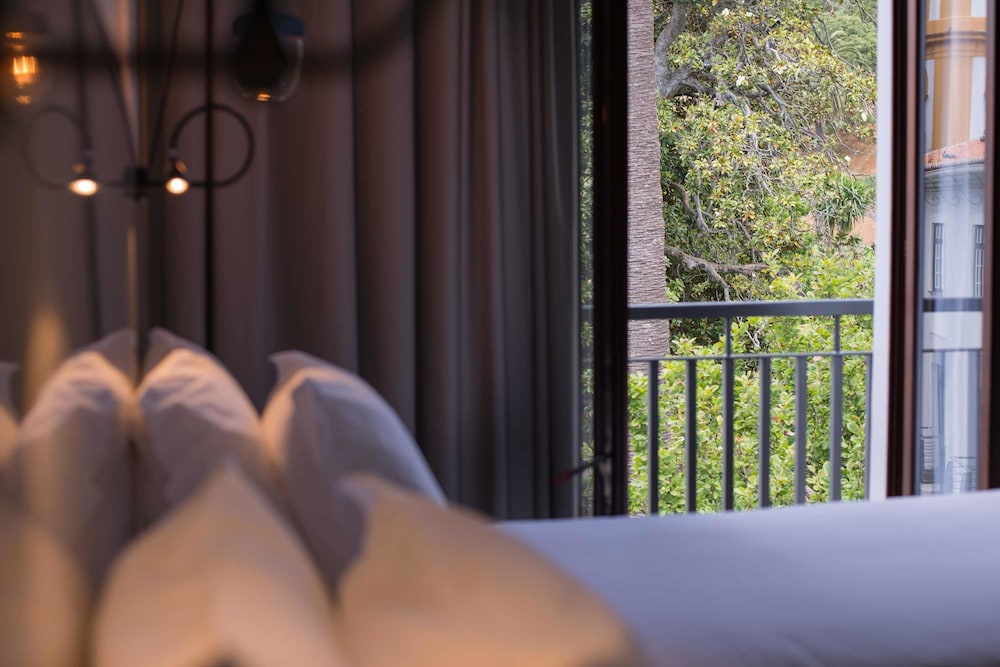 Classic Double Room - Photo 7