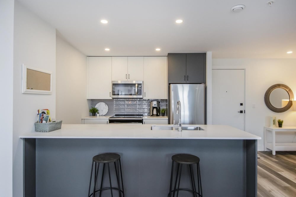 Luxurious 3 Bedroom Brand NEW Town House, 사진 52