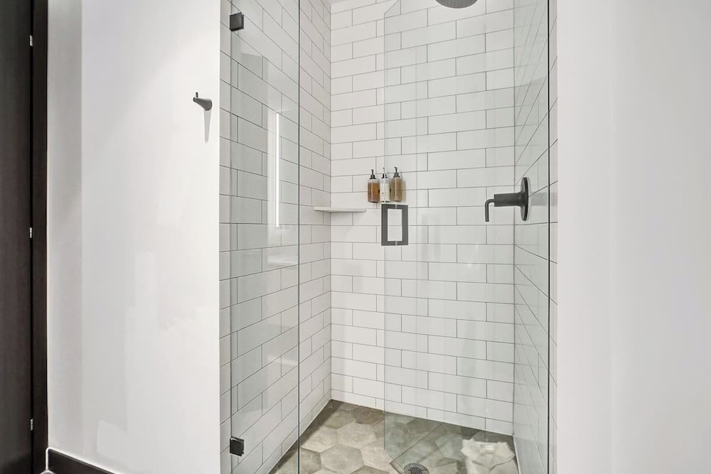 Classic Studio (Elser 3212) photo 3