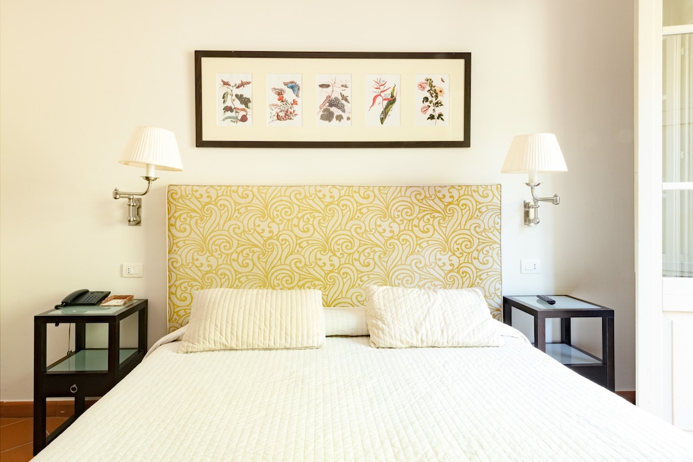 Double or Twin Room (Garden) photo 2