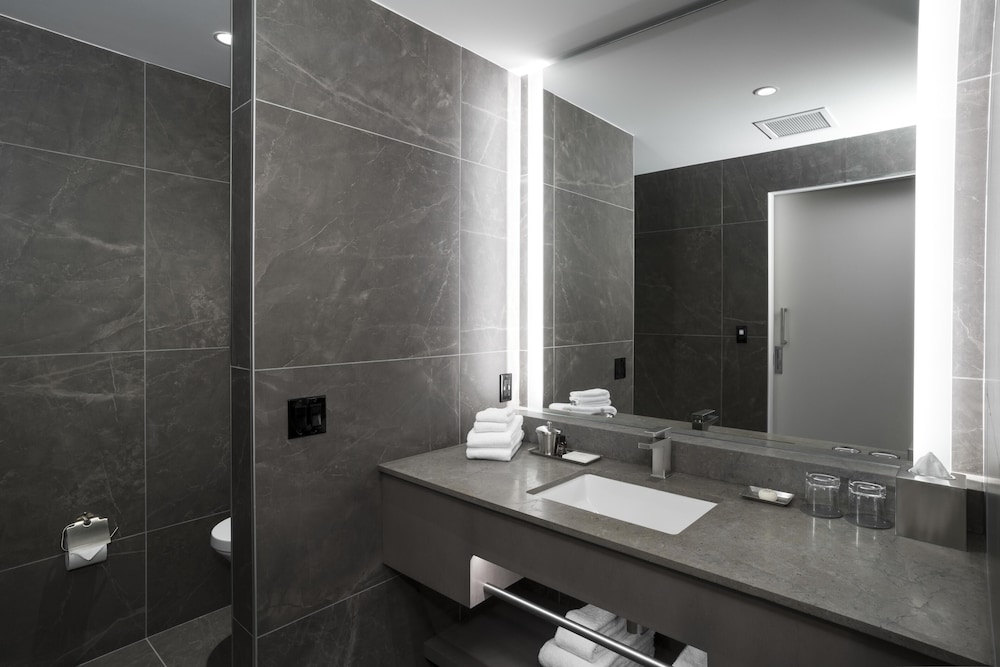 Standard Double Room - Photo 6