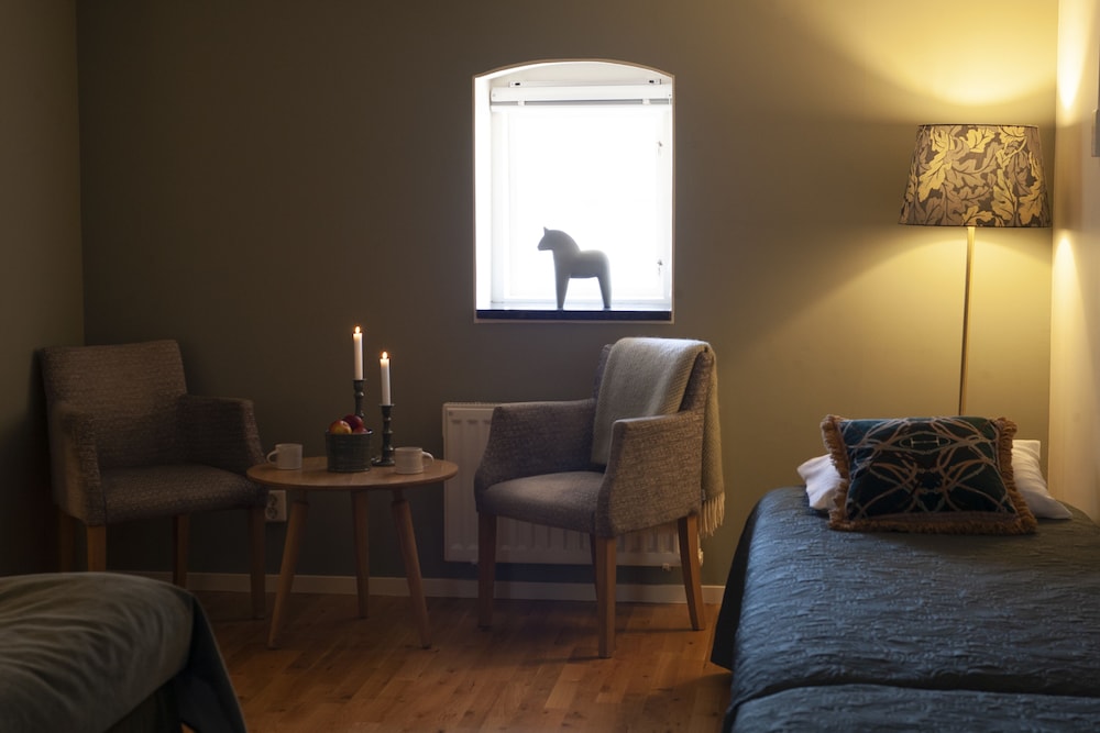 Family Room photo 1