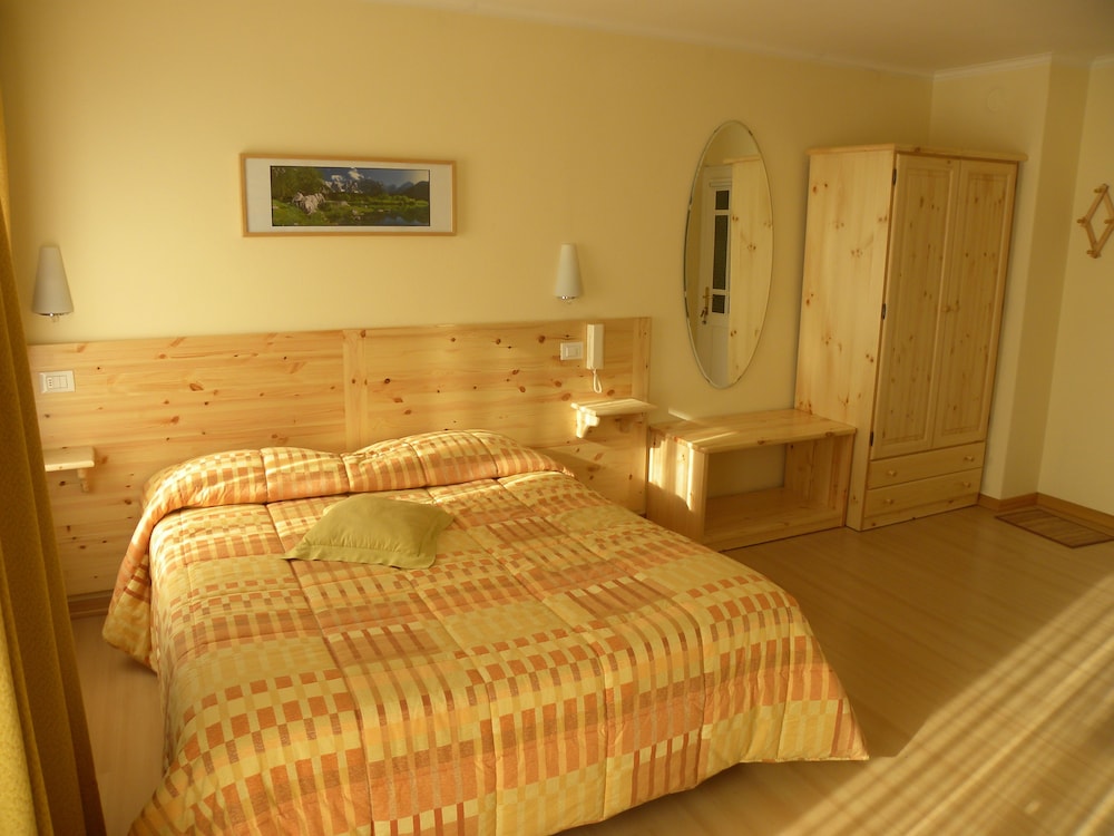 Double Or Twin Room photo 1