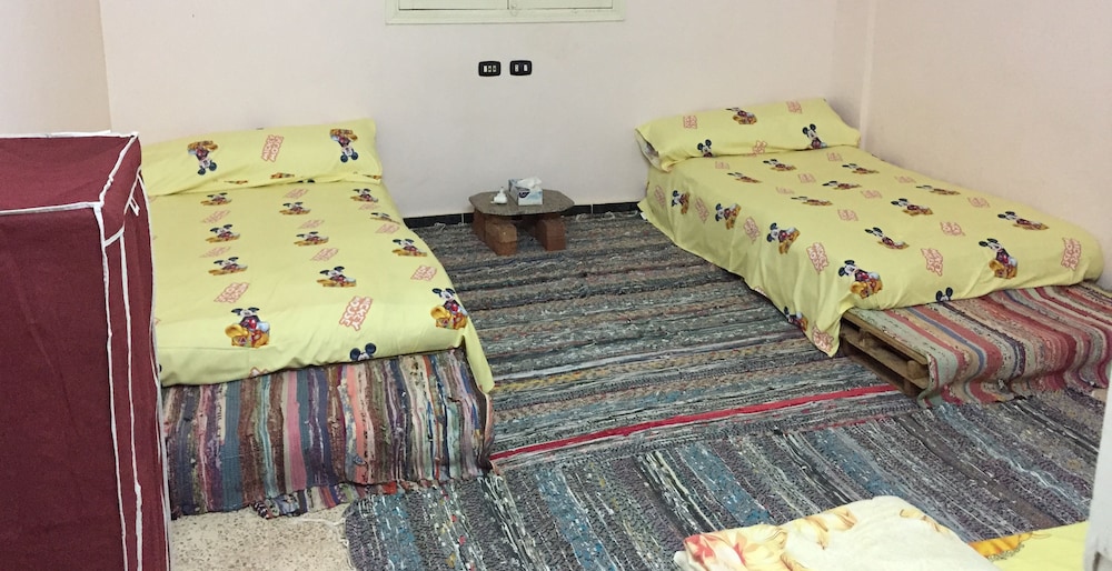 Basic Triple Room, 3 Twin Beds photo 2