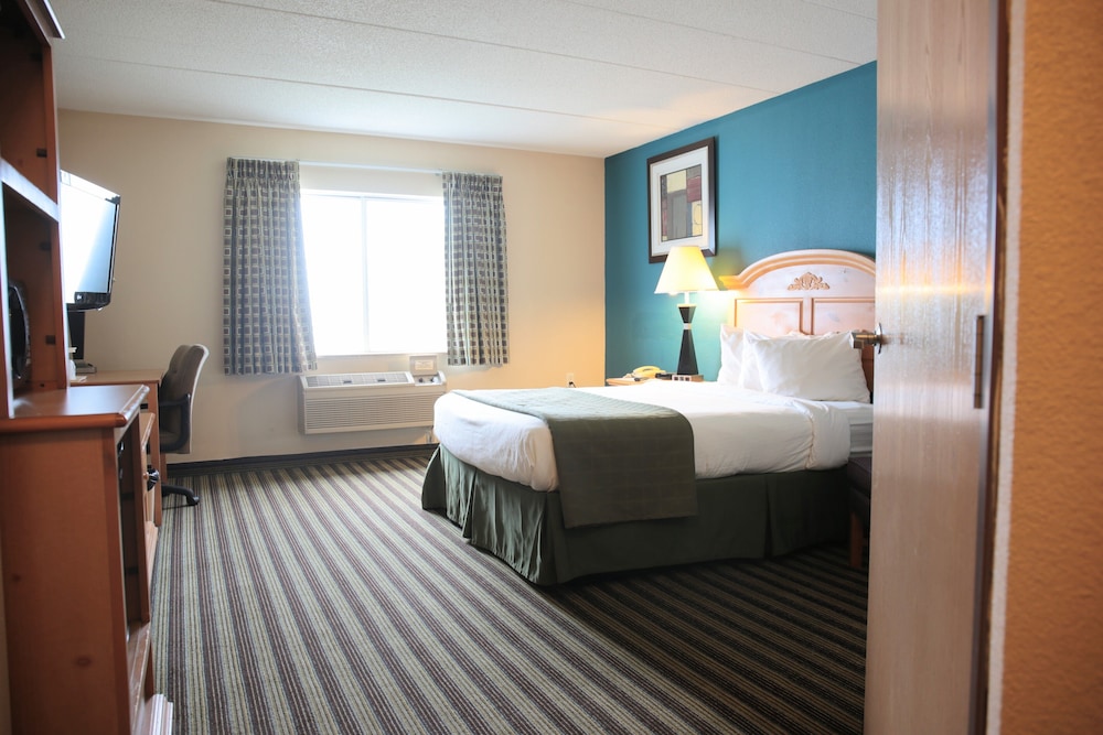 Room, 1 Queen Bed, Mobility Accessible