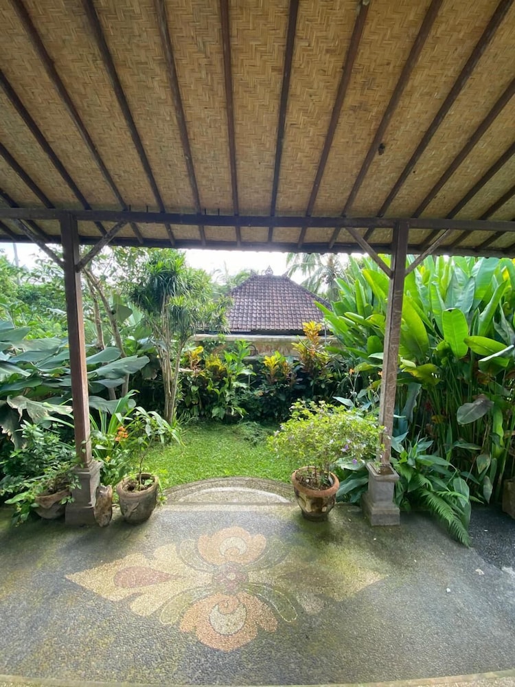 Family Apartment, Garden View photo 3