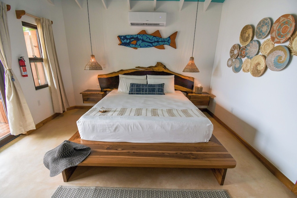 Signature Suite, Sea View