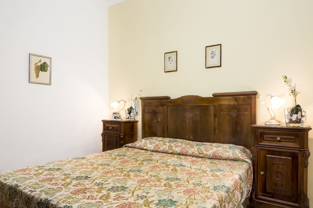 Double or Twin Room, Private Bathroom
