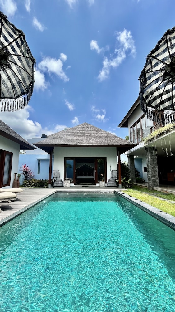 3 Bedroom Private Pool Villa Tomok - Photo 31