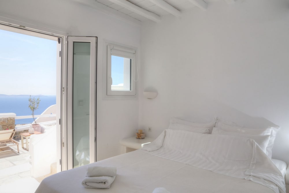 Deluxe Suite, Terrace, Sea View photo 2