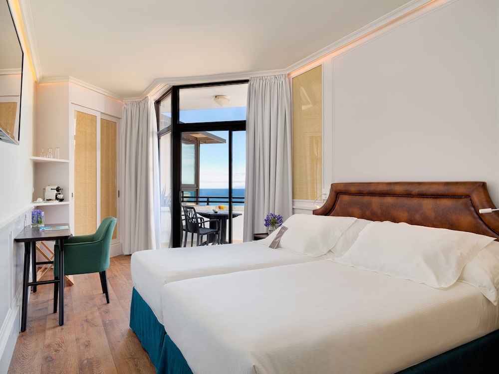 Double Room (Privilege) - Photo 1