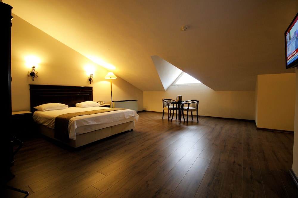 Economy Room (Single Use)