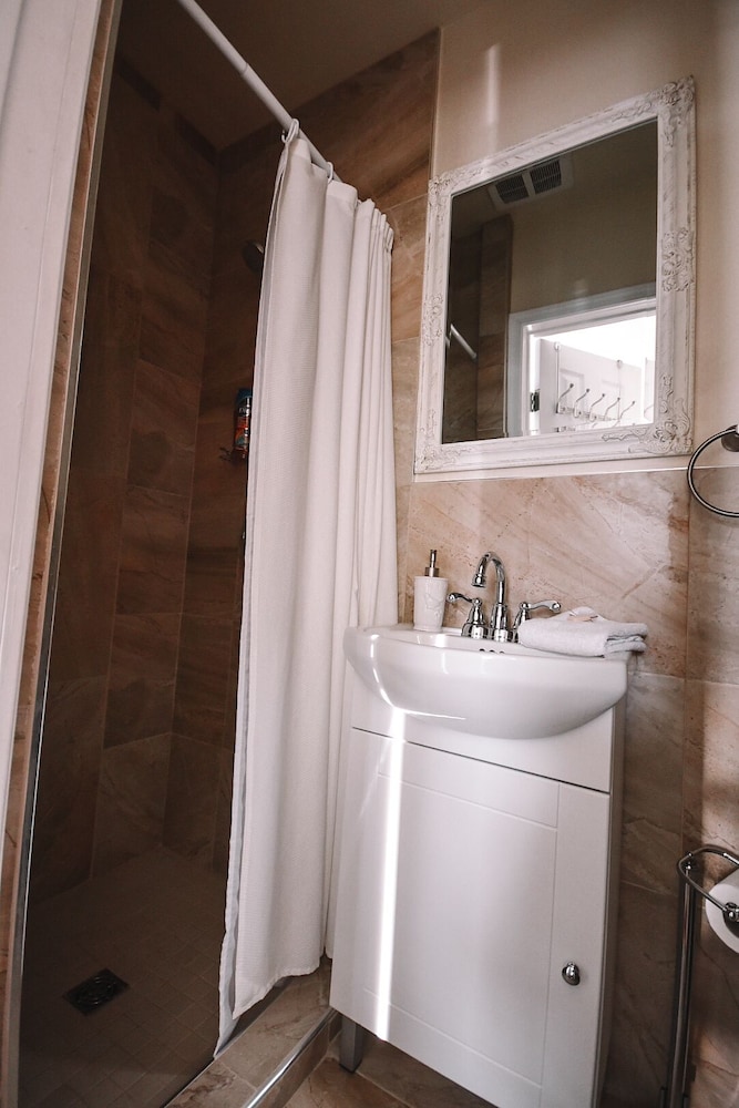 Garden Suite photo 2