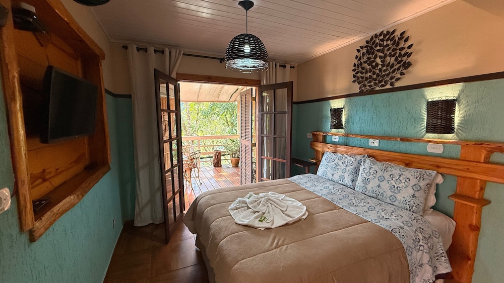 Deluxe Room, Lanai, Garden View