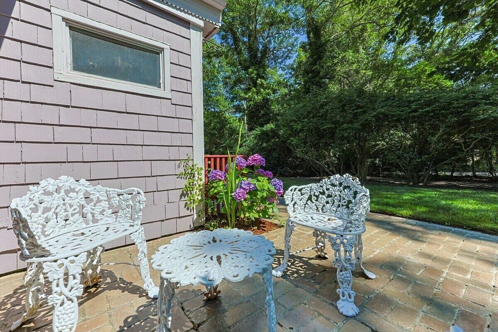 Family House, Private Bathroom, Pool View photo 3