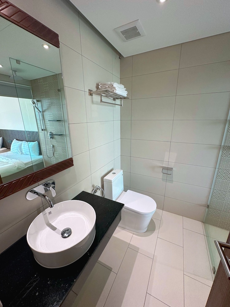 Basic Quadruple Room - Photo 2