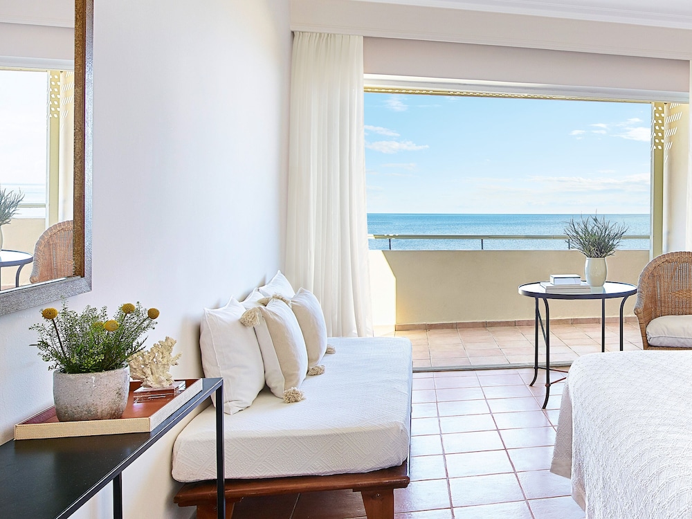 Bungalow Sea View photo 3