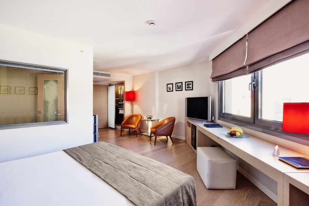 Family Suite, 2 Bedrooms, Jetted Tub photo 1