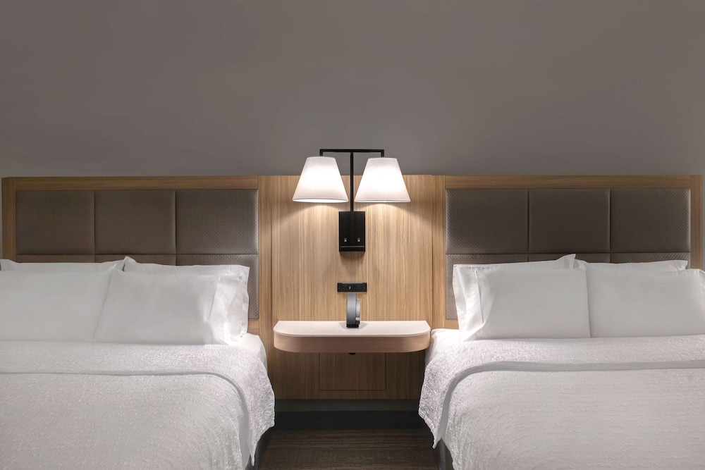 Room, 2 Queen Beds, Accessible, Non Smoking - Photo 3