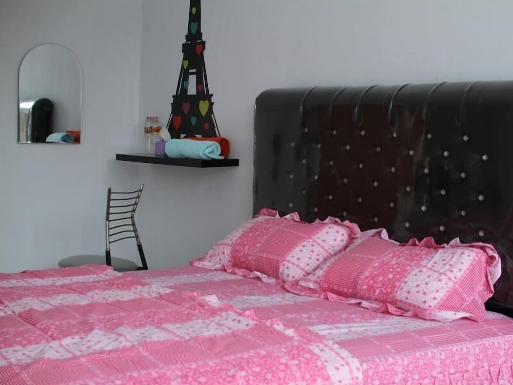 Basic Double Room photo 2