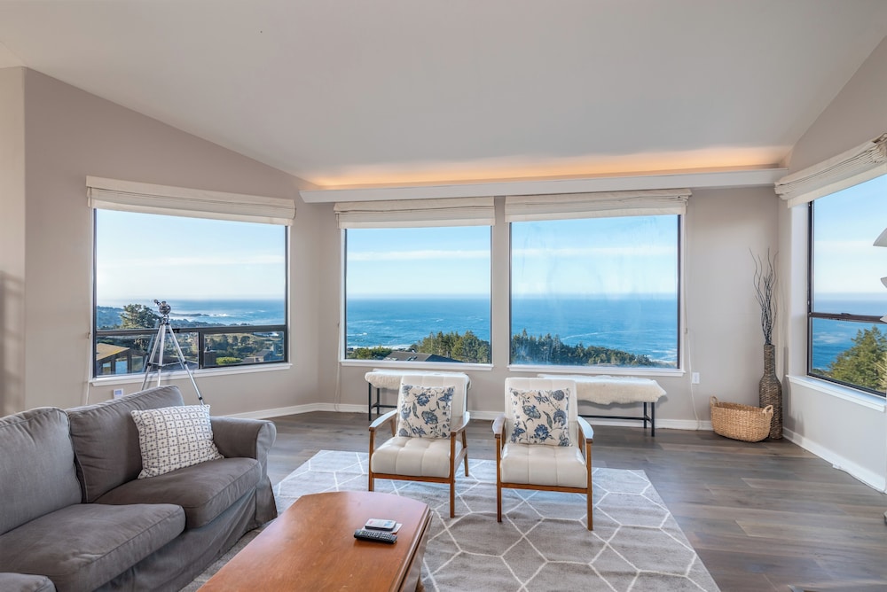 House, Multiple Beds, Balcony, Ocean View photo 2