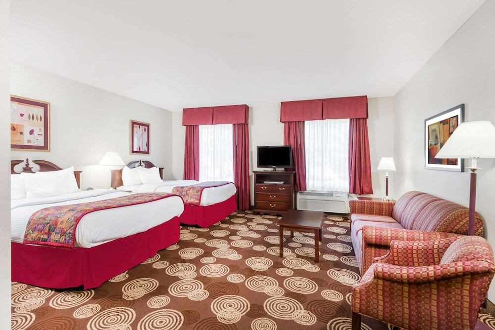 Room, 2 Queen Beds, Non Smoking (Efficiency) - Photo 1