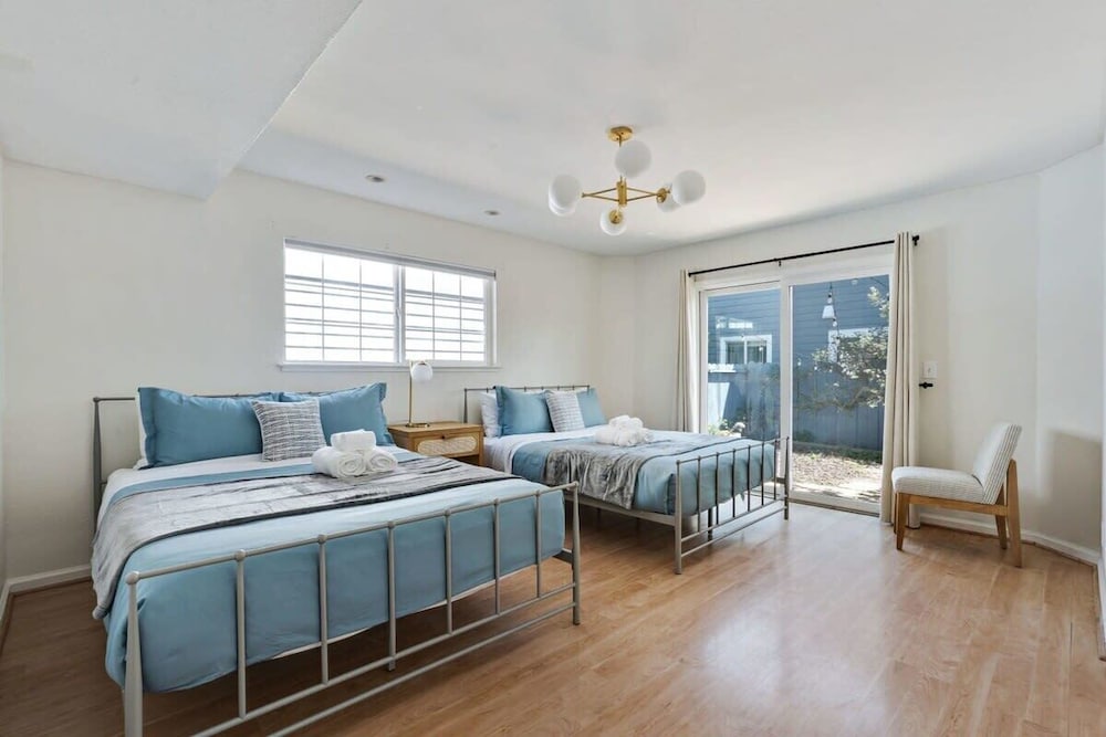 House (3 Bedrooms) photo 2